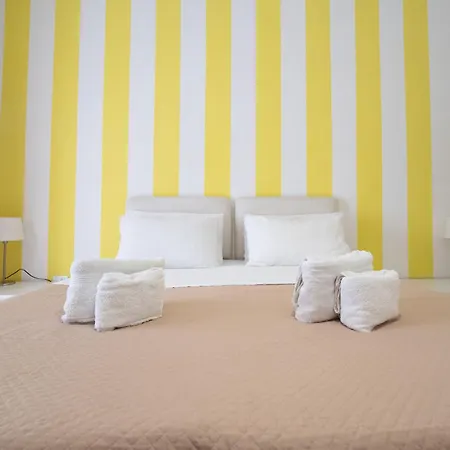 Bed and breakfast Bb *